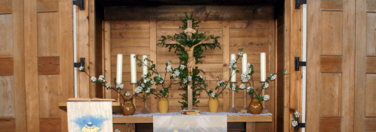 Altar der Christuskirche in Viechtach